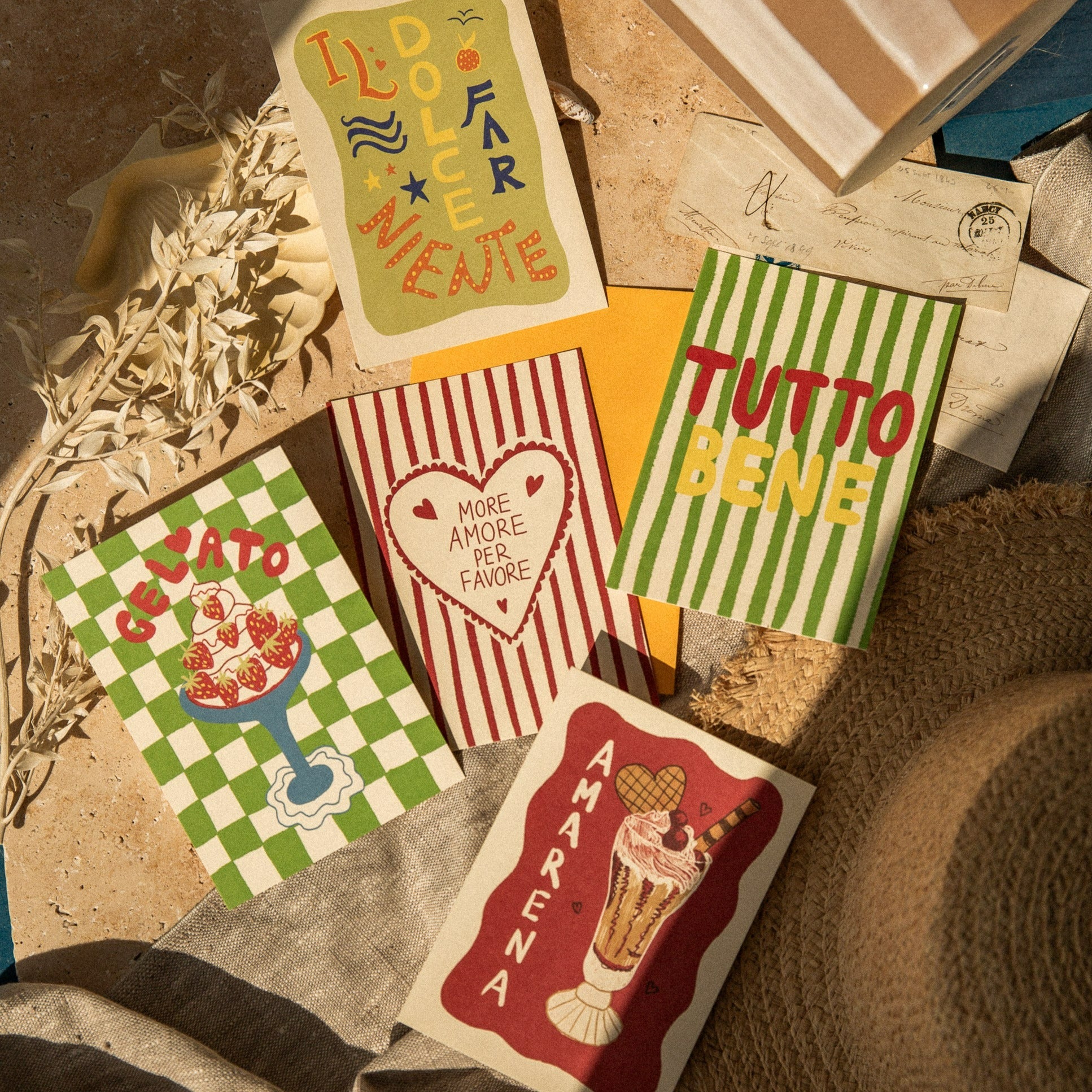 POSTCARD SET WITH 5 CARDS - GELATO & AMORE