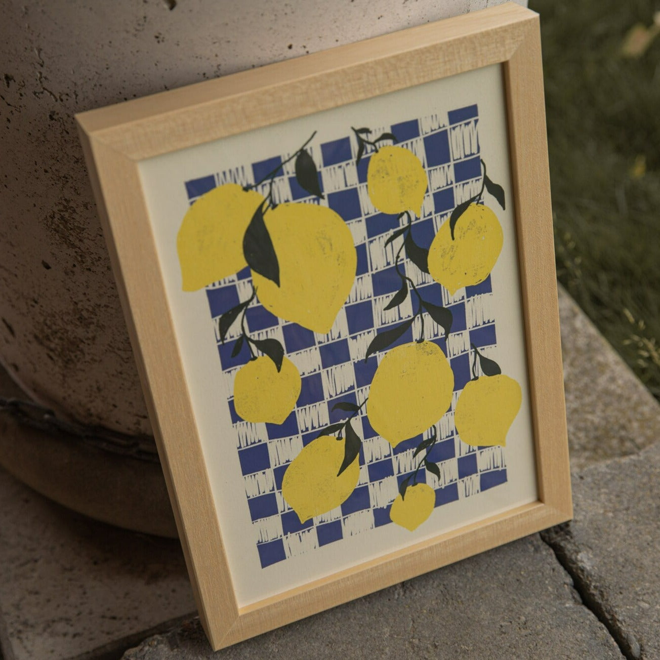 Poster Zitronen / Kunstdruck / Dolce Vita / Italien, KĂĽche, Essen, Amalfi,Limone, Zitronen, Bild, KĂĽchen-Poster, gelb, blau, Karo, Muster