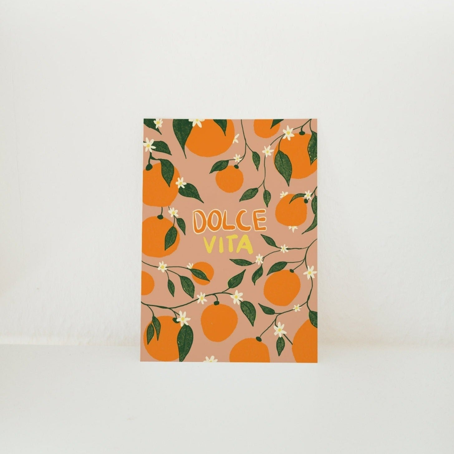 Postkarte La Dolce Vita Illustration Orangen / Karte / Urlaub / Italien /Zitat / Sommer / Modern
